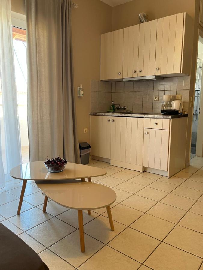 Agios Sostis Aparthotel Kyparissia Exterior photo
